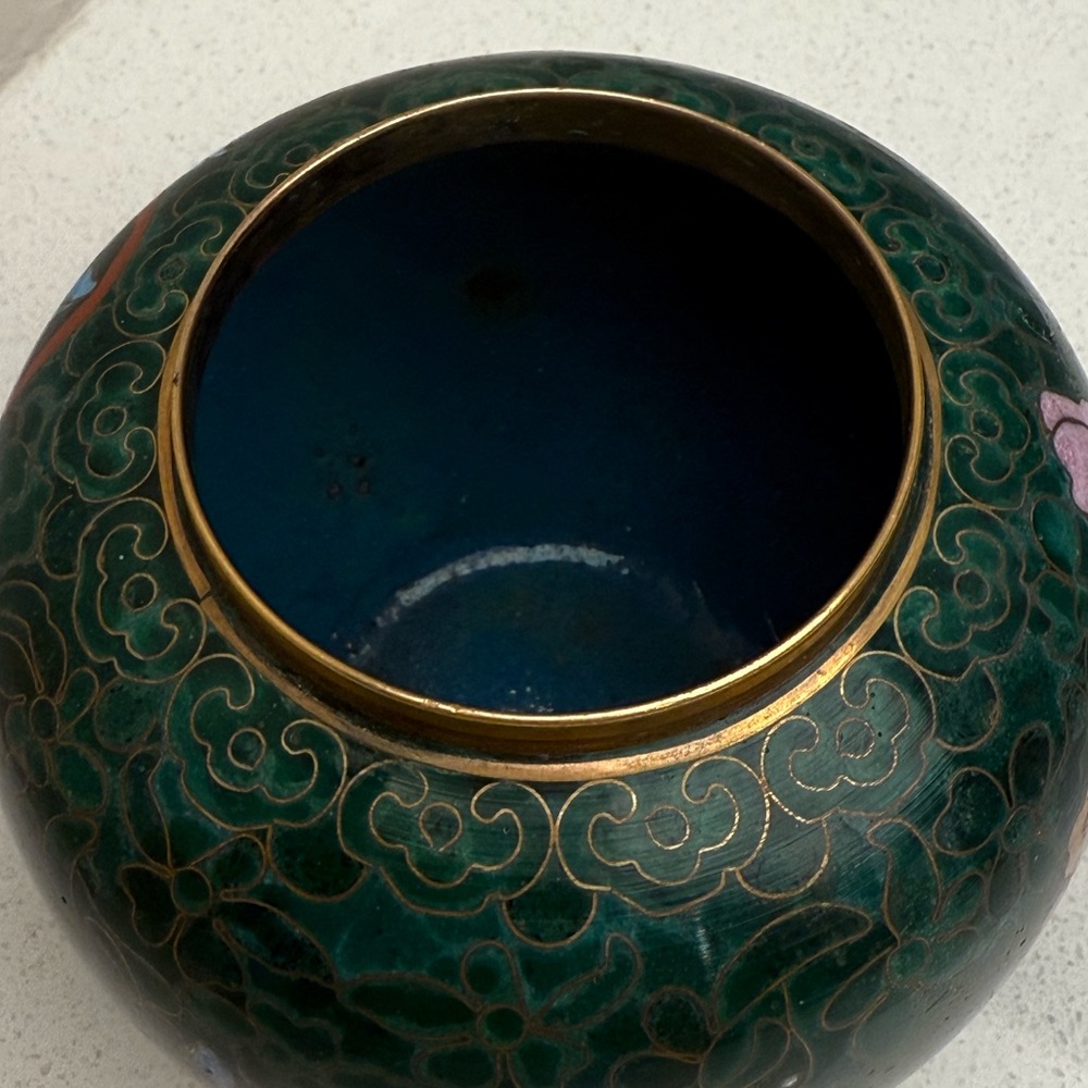 Vintage Floral Cloisonné Vase with Gold Accents Enamel Chinese Jar Brass - Picture 7 of 13